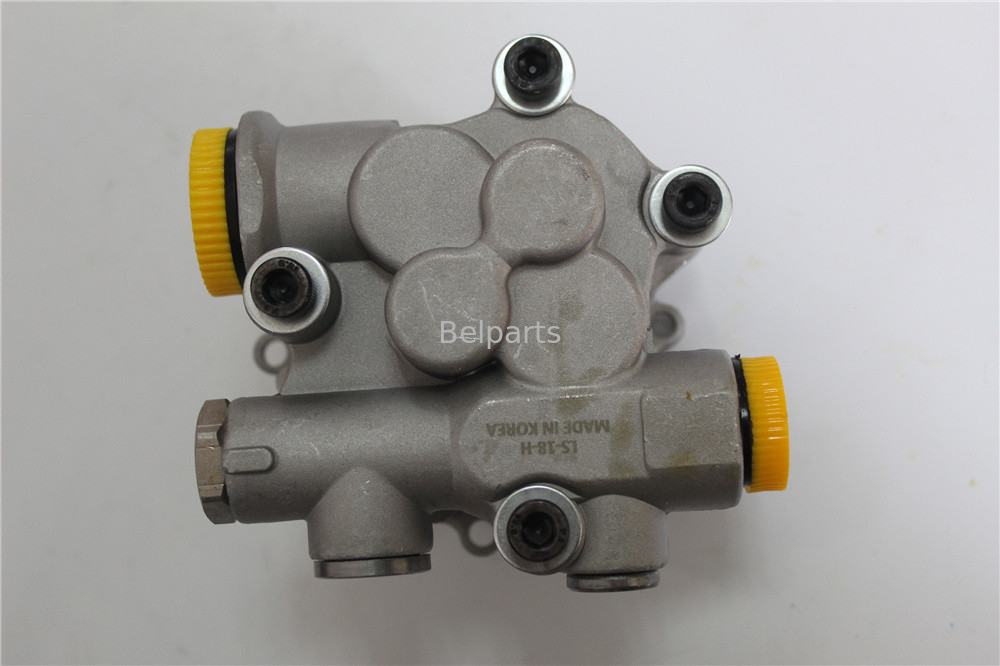 Ausgrubewerkzeugpumpe K3V63 DH130 DH150 716654A